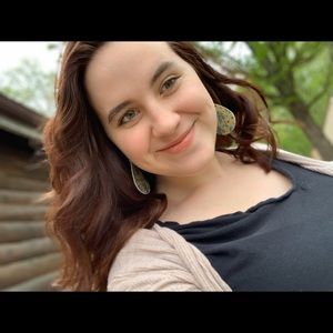 Meet your Posher, Malorie